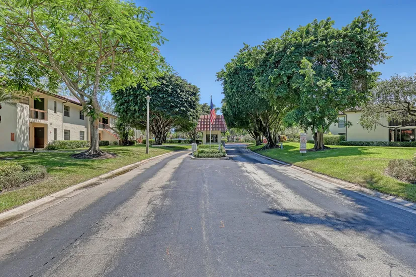 Boca Lago Country Club Homes Unit 44-D