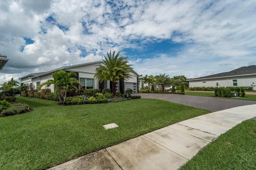 10822 Stellar Circle, Palm Beach Gardens