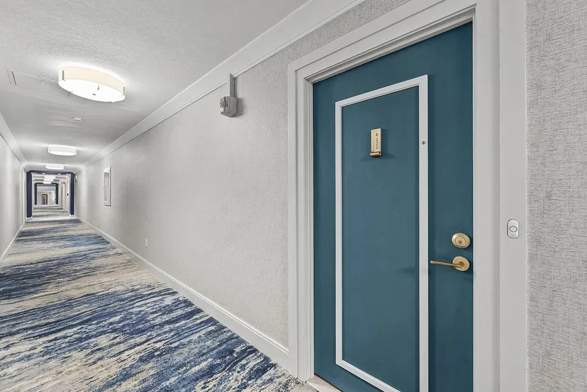 44 COCOANUT Row #222B — photo 3
