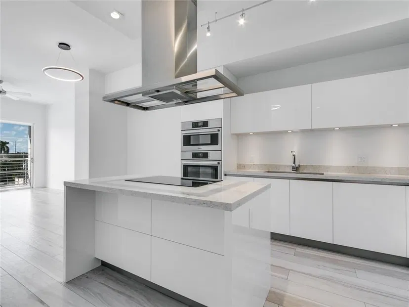 155 E BOCA RATON Road 424, Boca Raton
