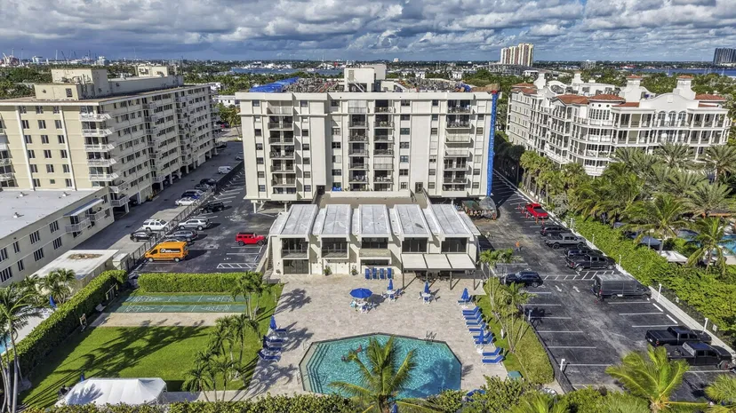Singer Island Unit 719