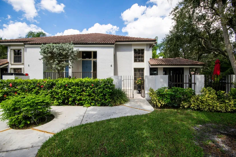 PGA National Palm Beach Gardens Unit 4