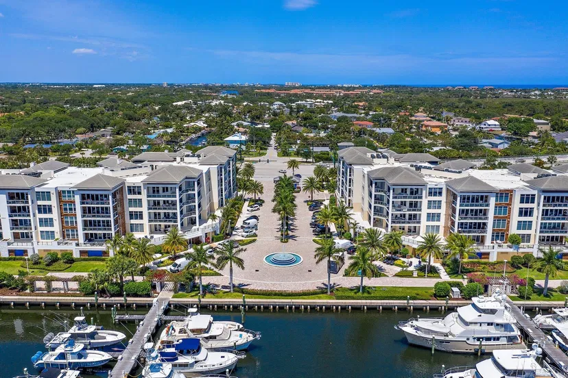 Azure Palm Beach Gardens Unit 202