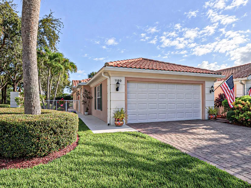 1189 SW BALMORAL Trace, Stuart