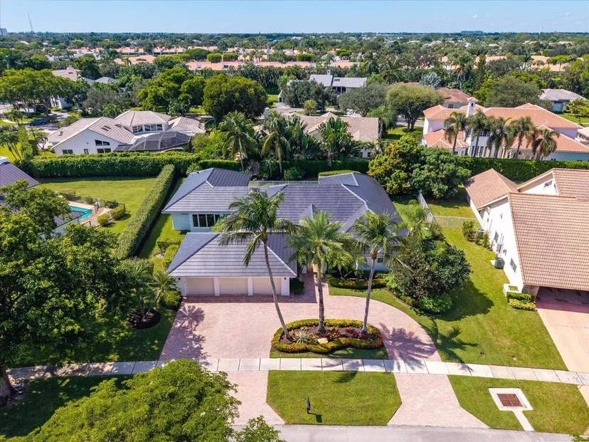 4475 Woodfield Boulevard, Boca Raton
