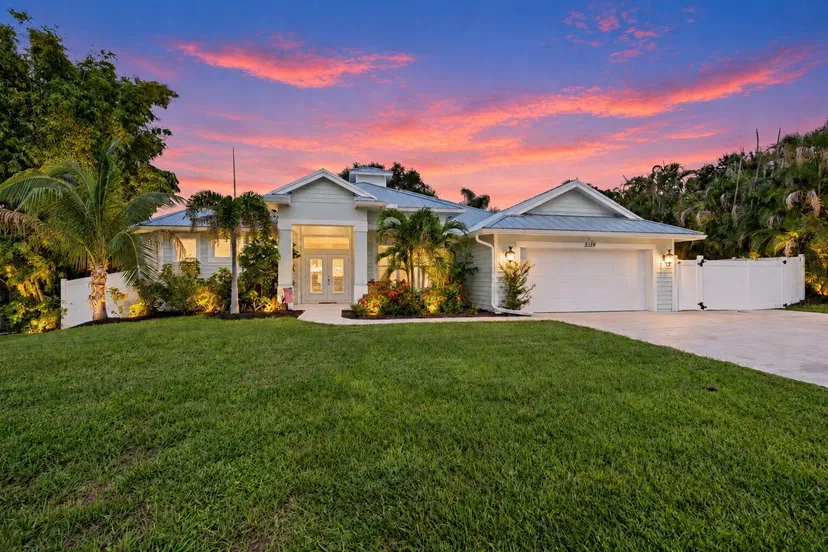 5139 SE HORSESHOE POINT Road, Stuart