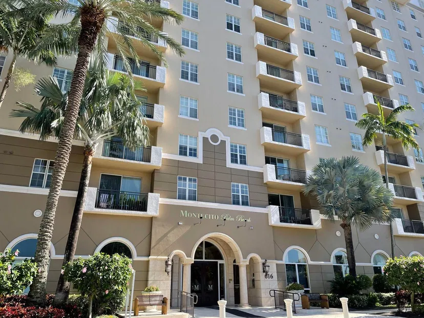 616 Clearwater Park Road 1007, West Palm Beach