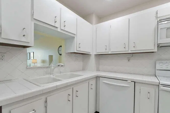 3540 S OCEAN Boulevard #805 — photo 4