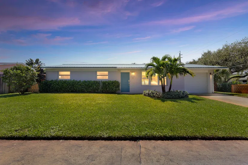 Heritage Oaks