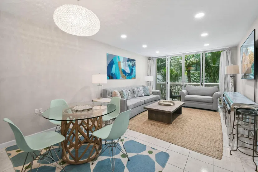 227 Brazilian Avenue #2H — photo 3