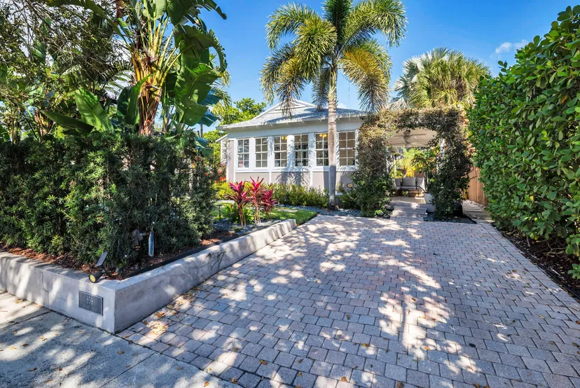 859 Sunset Road, West Palm Beach