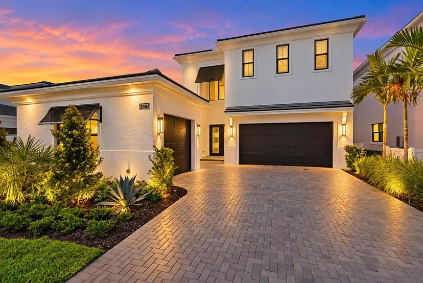 Artistry Palm Beach Gardens