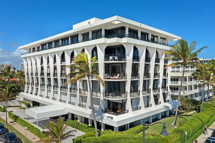Sold Aug 2015 · 360 S Ocean Boulevard 2c, Palm Beach