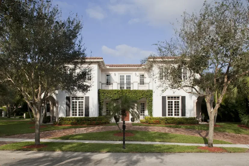 Boca Bath & Tennis — Boca Raton