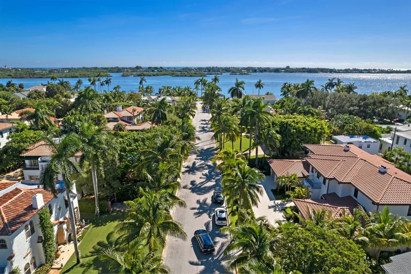 SoSo West Palm Beach — West Palm Beach