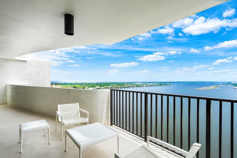 Sold Aug 2024 · 1200 S Flagler Drive Ph5, West Palm Beach