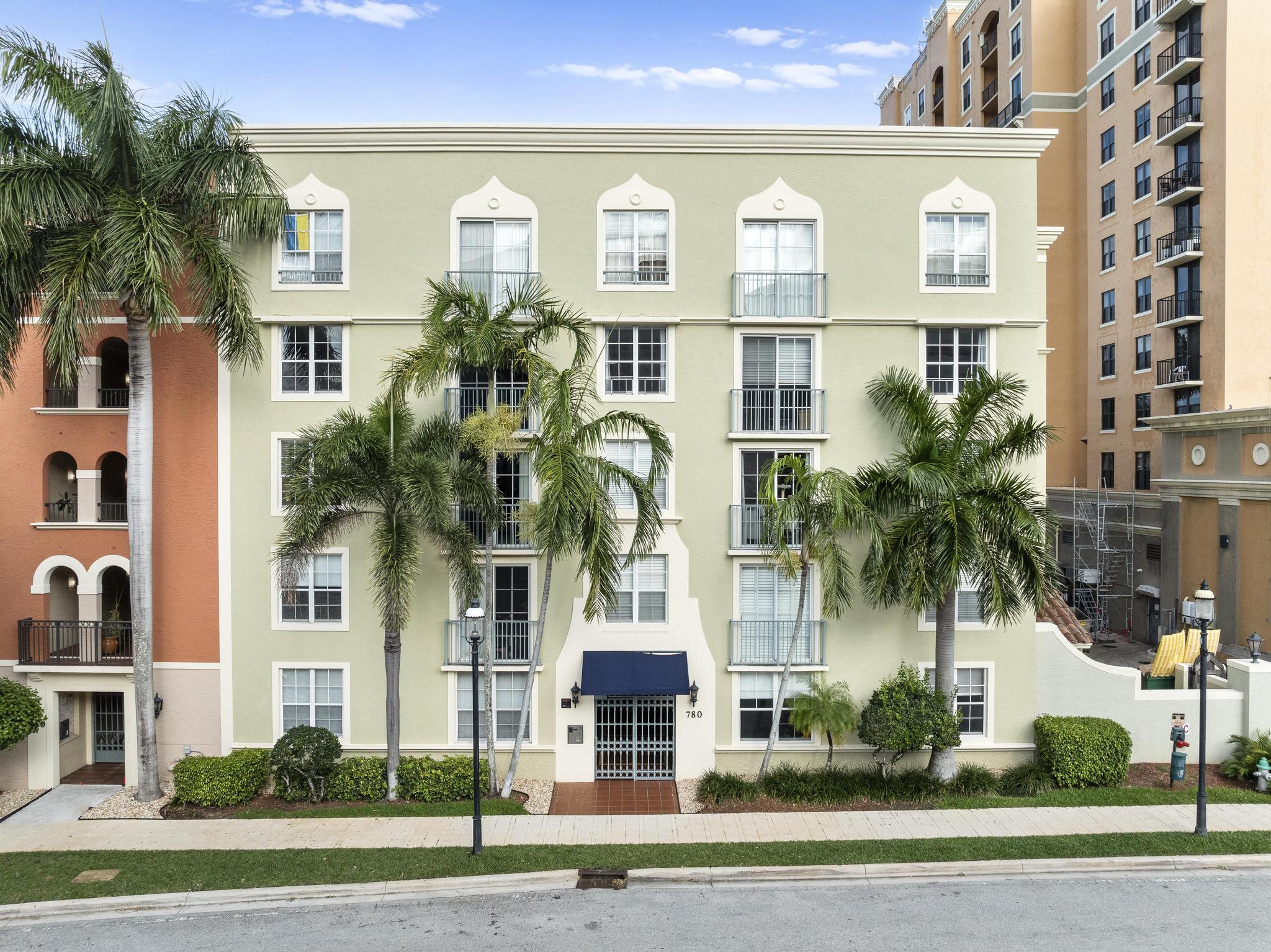 Sold Apr 2024 · 780 S Sapodilla Avenue 302, West Palm Beach
