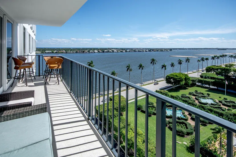 Sold Apr 2024 · 1701 S Flagler Drive 1103, West Palm Beach