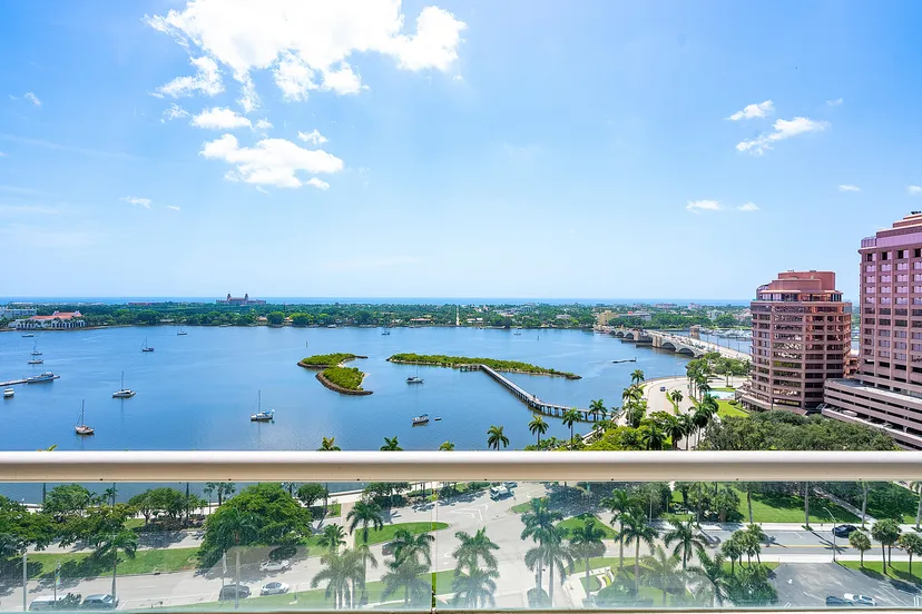 Sold Dec 2023 · 529 S Flagler Drive 18e, West Palm Beach
