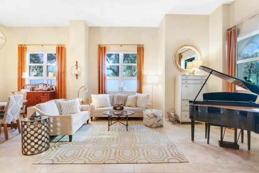 Sold Sep 2022 · 403 S Sapodilla Avenue 104, West Palm Beach